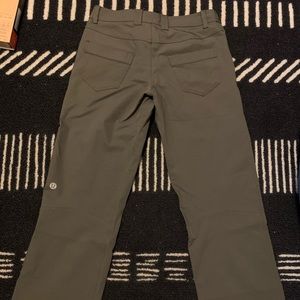 Lululemon Brown Pinstripe Mens Pants 32/32